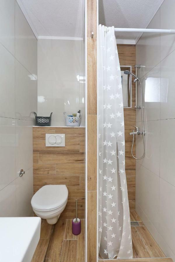 Apartmán Malu Vir Exteriér fotografie