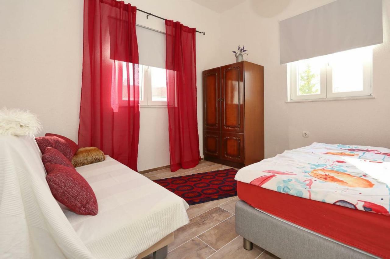 Apartmán Malu Vir Exteriér fotografie